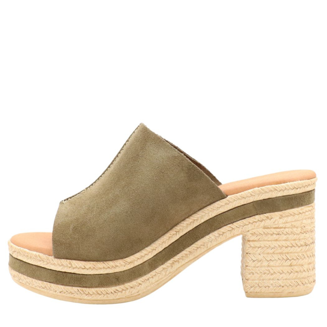 Liora - The high-heeled platform sandal