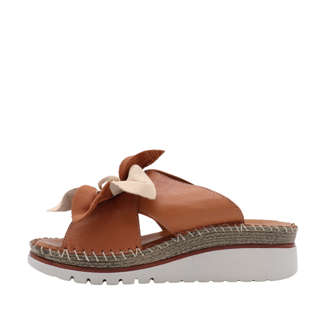 Kam Sandal – Leather Elegance and European Comfort