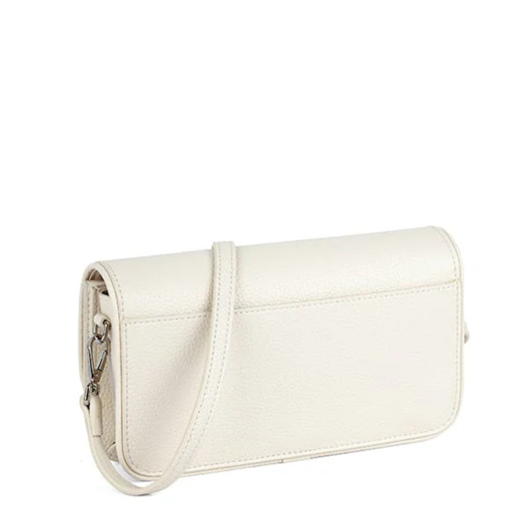 GRACE - The handy little bag that fits right into your daily life