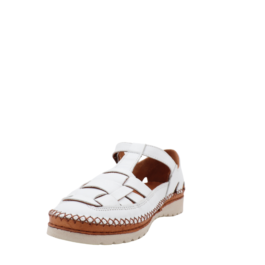 Lucia Shoe – Openwork Leather & Artisanal Style