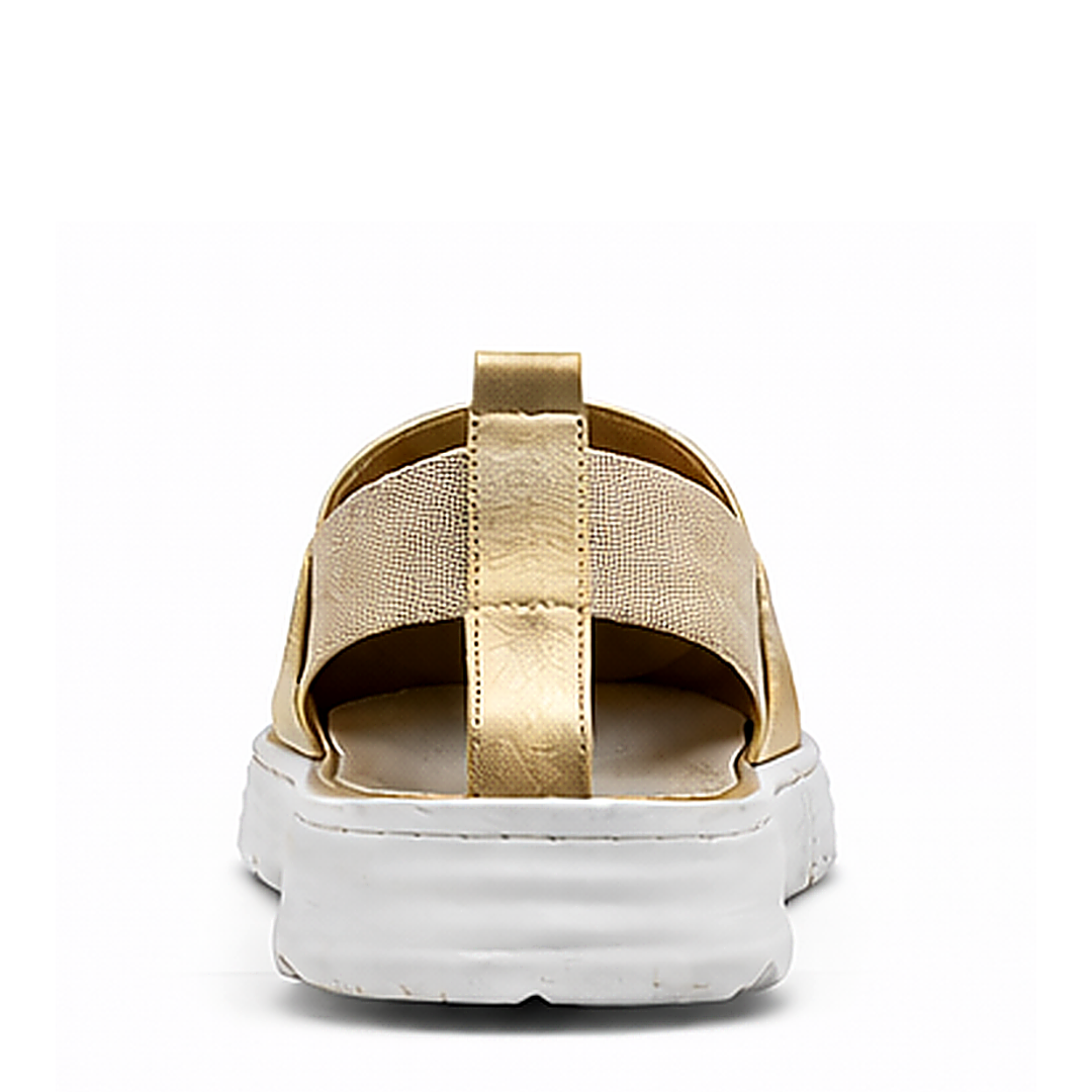 Pammy - The practical and stylish sandal