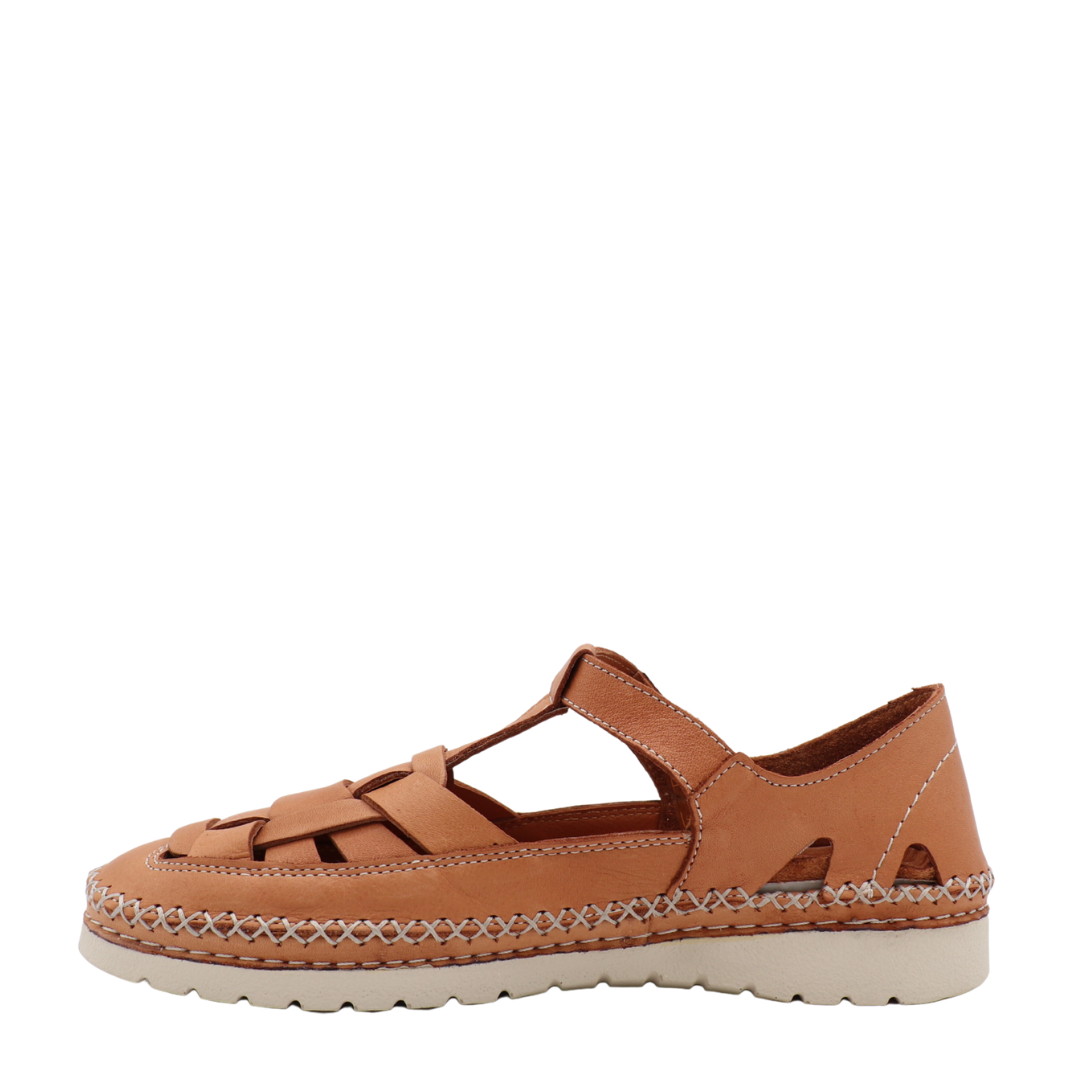 Lucia Shoe – Openwork Leather & Artisanal Style
