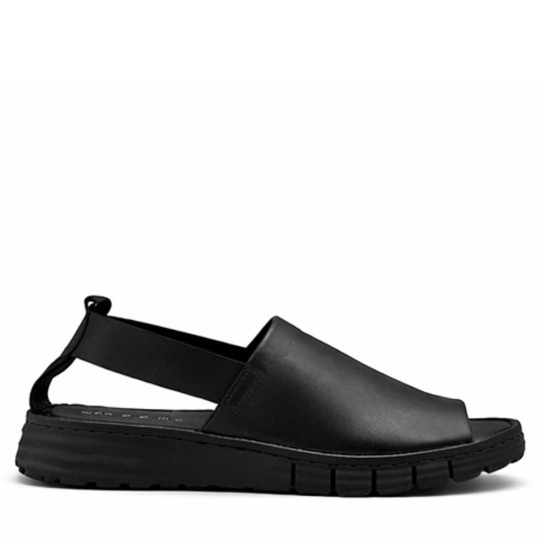 Pammy - The practical and stylish sandal