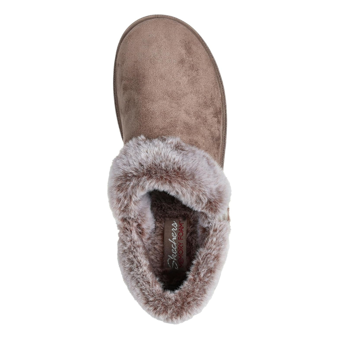 COZY CAMPFIRE - 169041