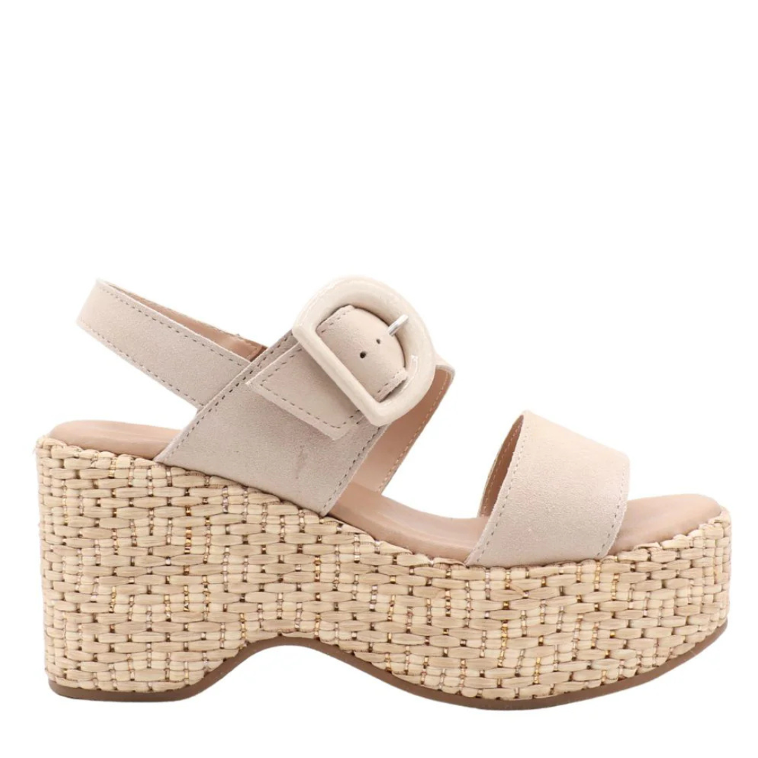 Planeta - The platform sandal with a natural vibe and bold look