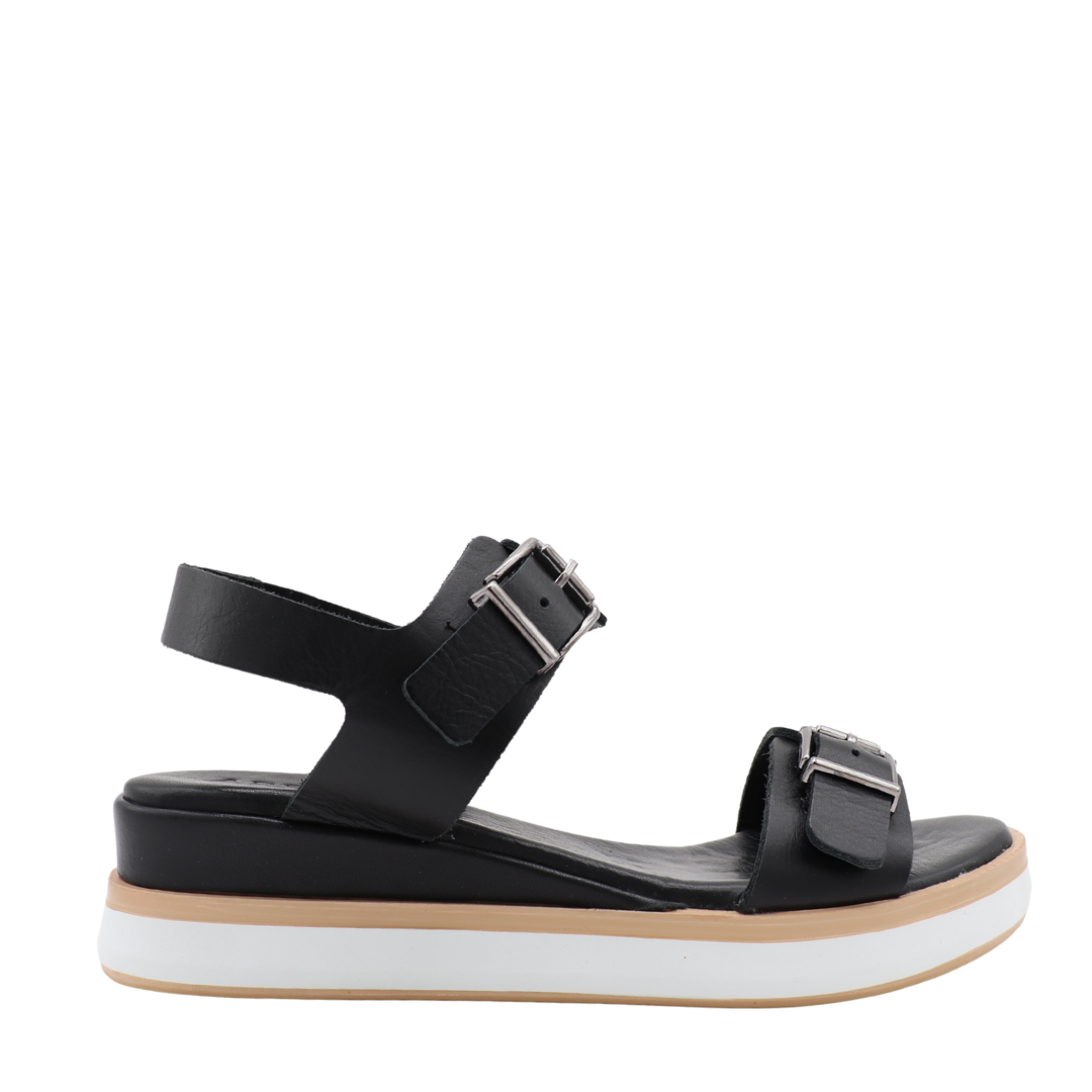 MARGAUX – The sporty-chic platform sandal