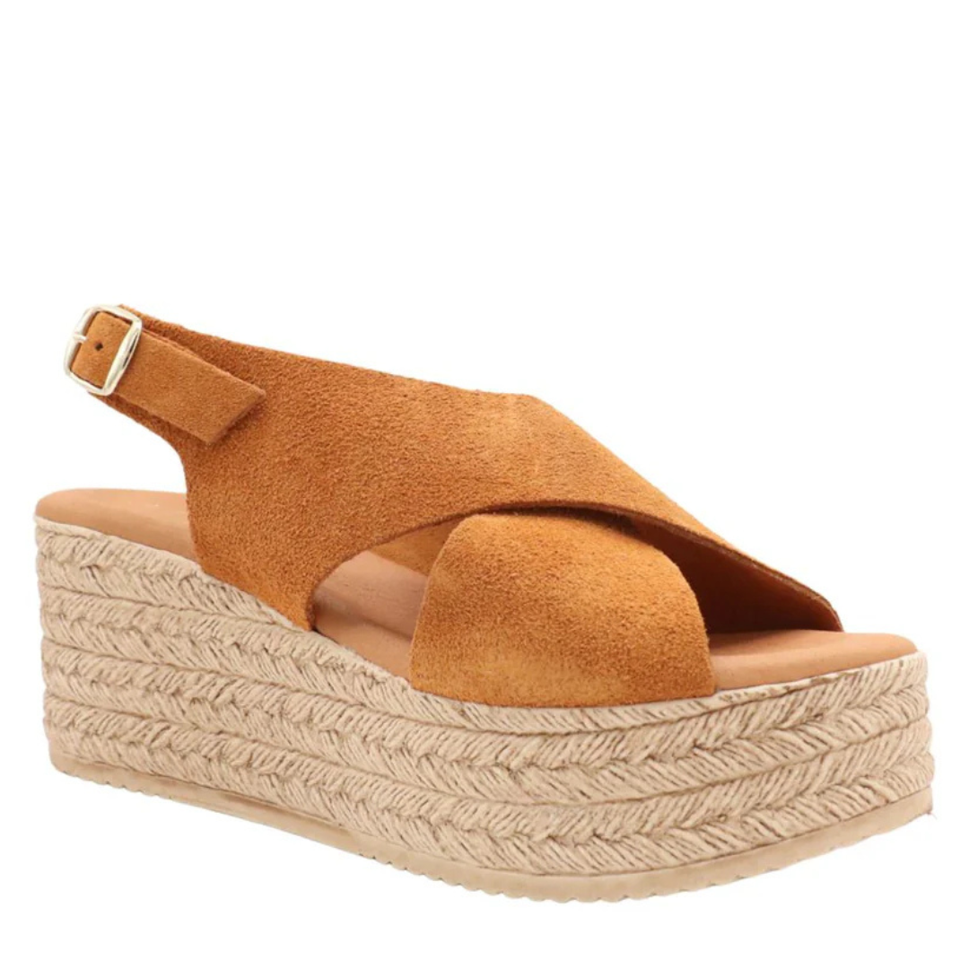 Runa - The suede platform sandal