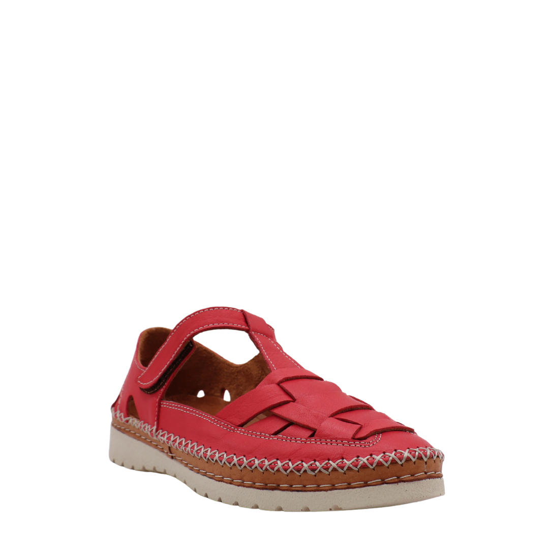 Chaussure Lucia – Cuir Ajouré & Style Artisanal