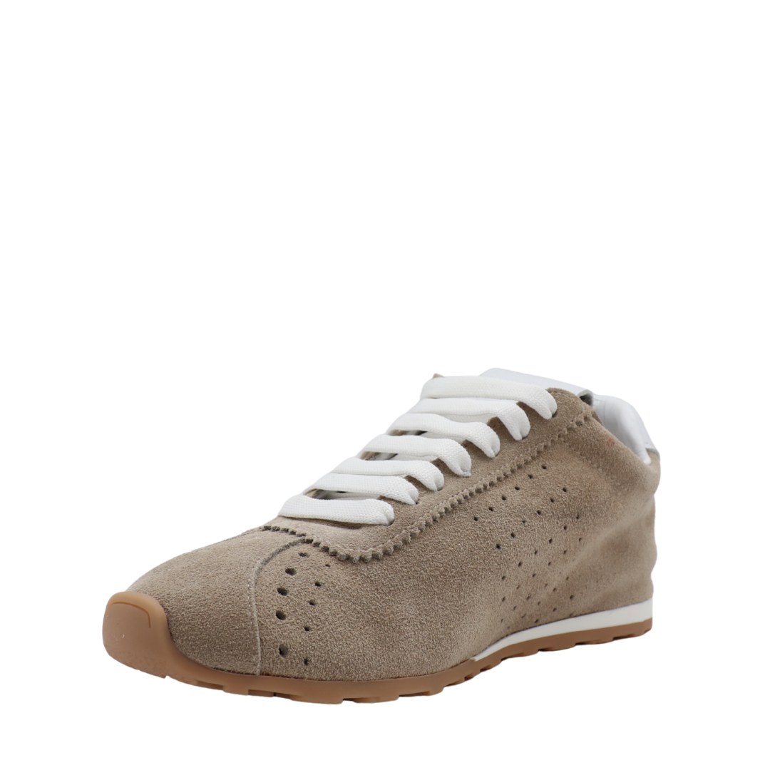 ALMA – The urban suede sneaker