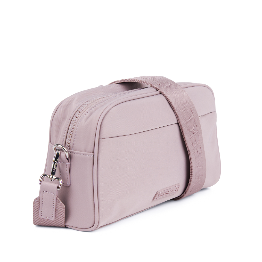 Dahlia – Modern and minimalist shoulder bag