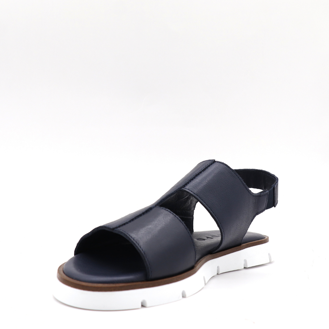 Camerise Leather Sandal - European Comfort and Style