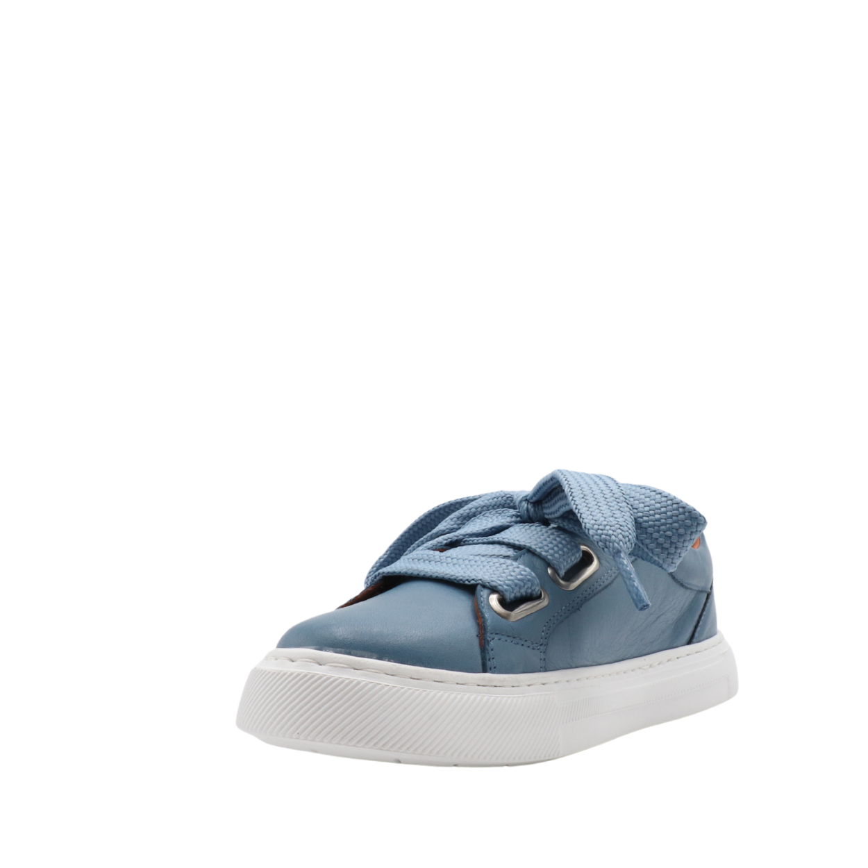 SANA – The modern sneaker with a zipper closure