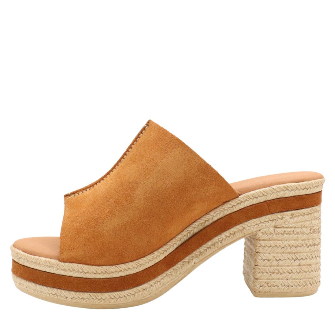 Liora - The high-heeled platform sandal