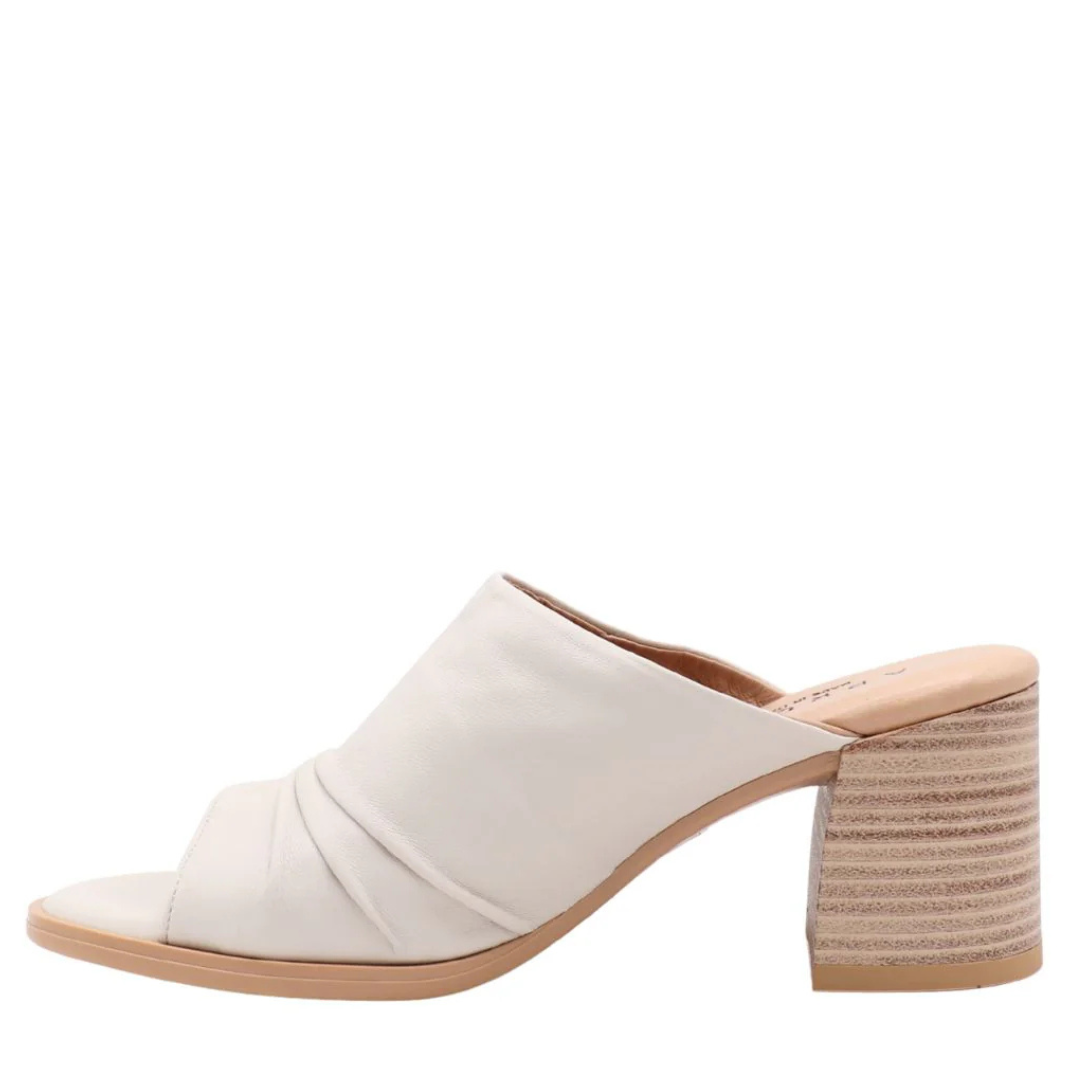 Petunia - The High-Heeled Mule