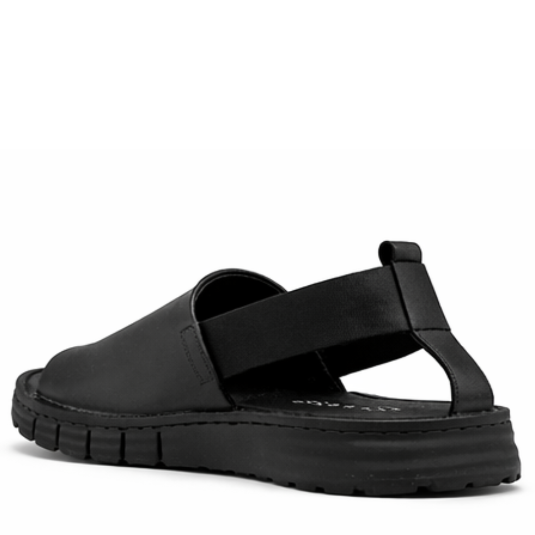 Pammy - The practical and stylish sandal