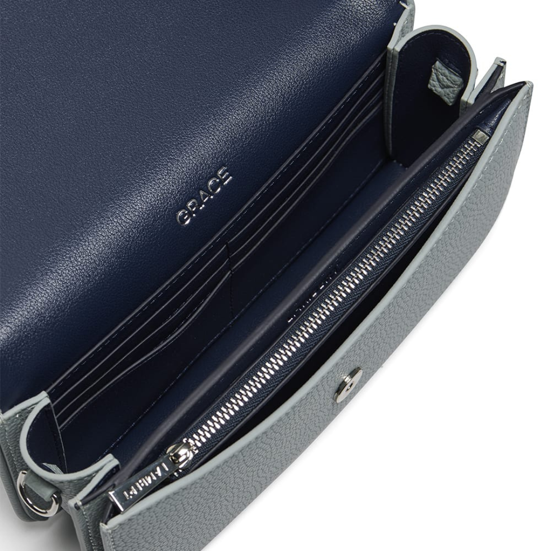 GRACE - The handy little bag that fits right into your daily life