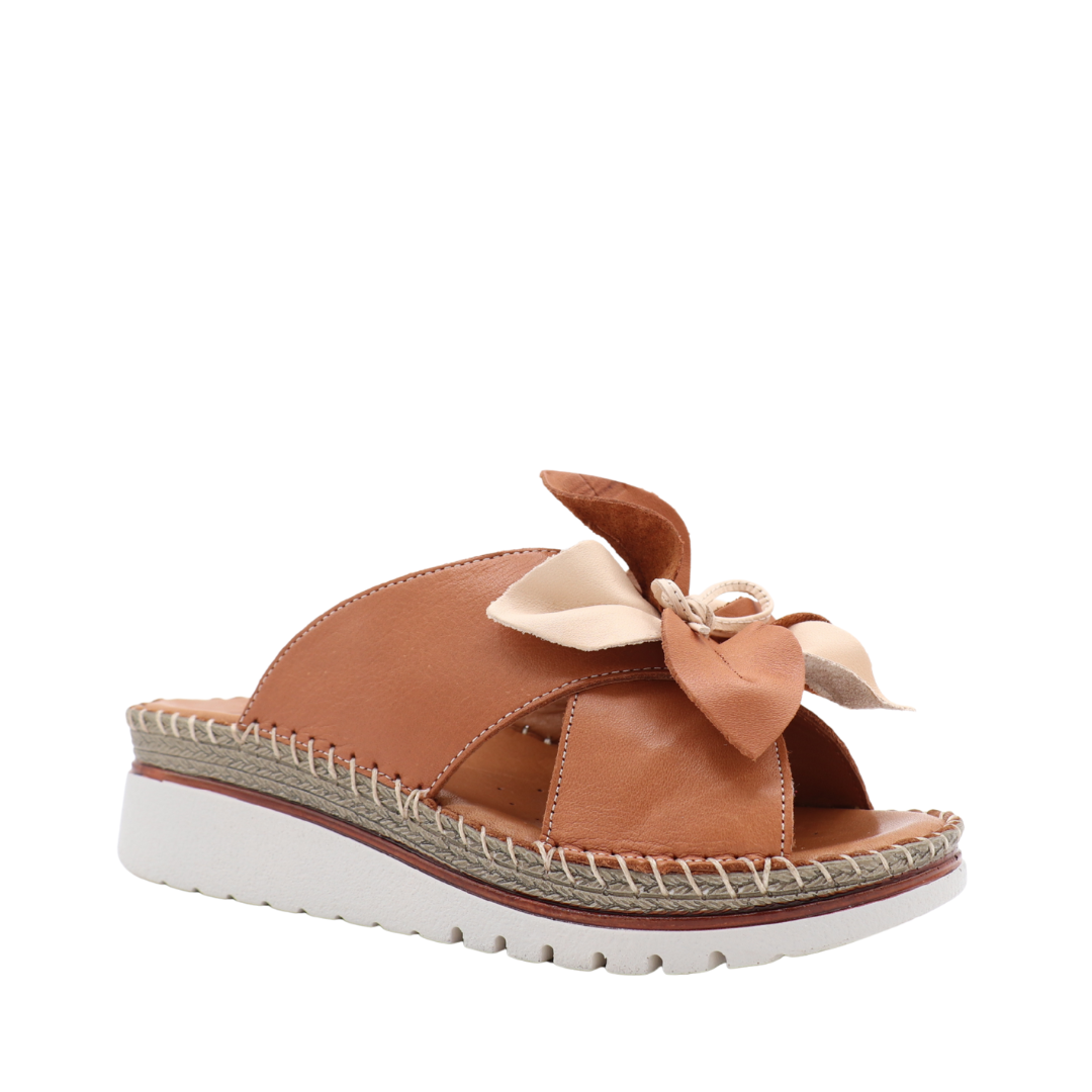 Kam Sandal – Leather Elegance and European Comfort
