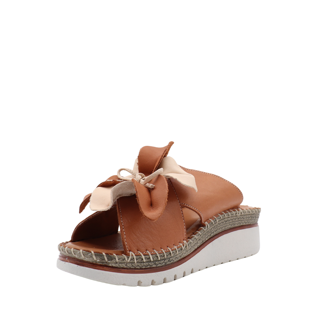 Kam Sandal – Leather Elegance and European Comfort