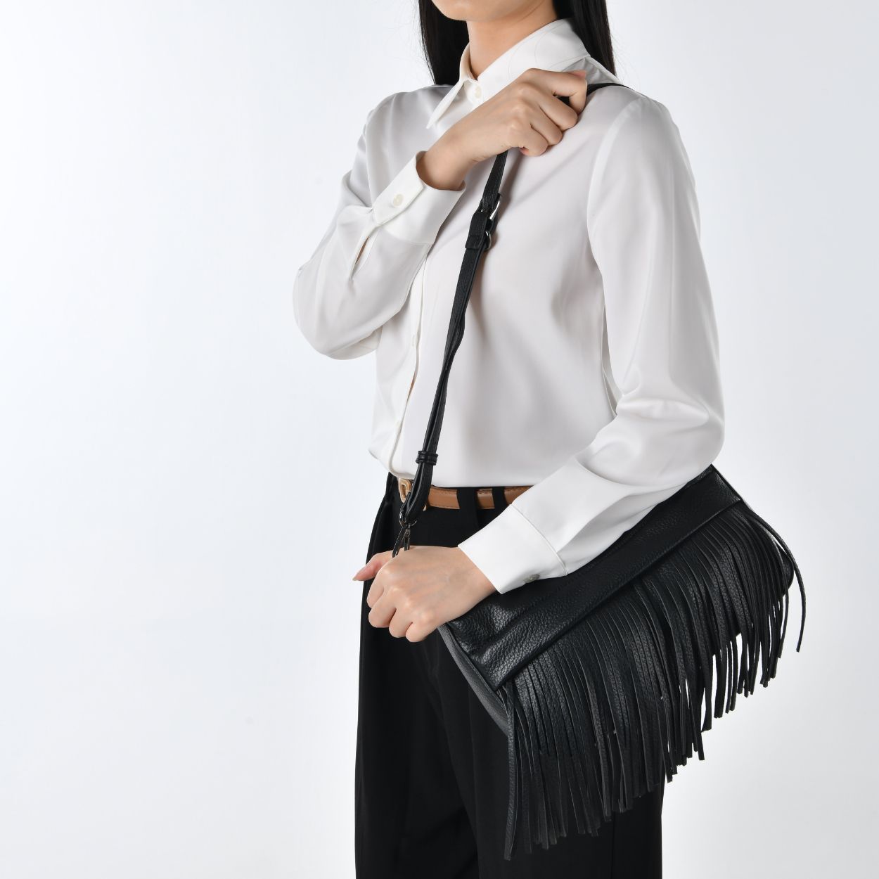 OUI - 7601 - Sac à franges amovibles