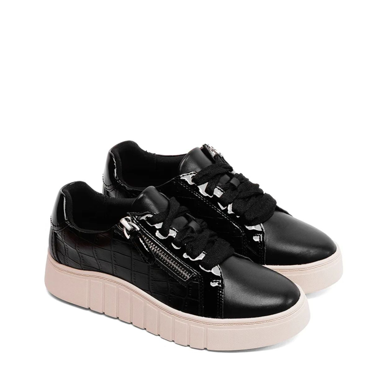 Mykah Joy – A comfortable sneaker with a casual style