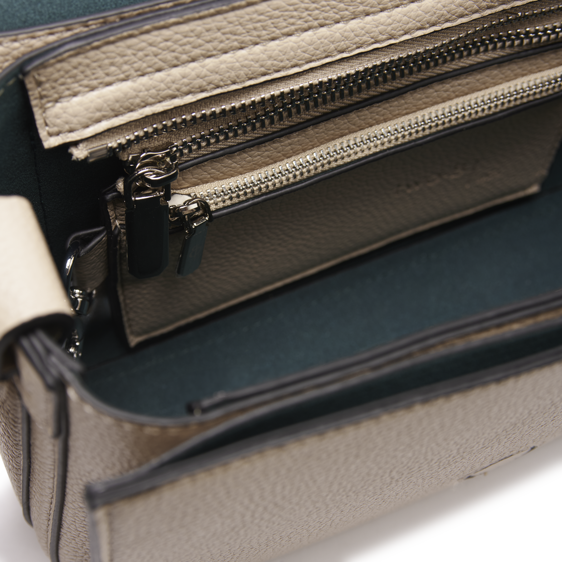 Farah.24 - Le sac à main à rabat