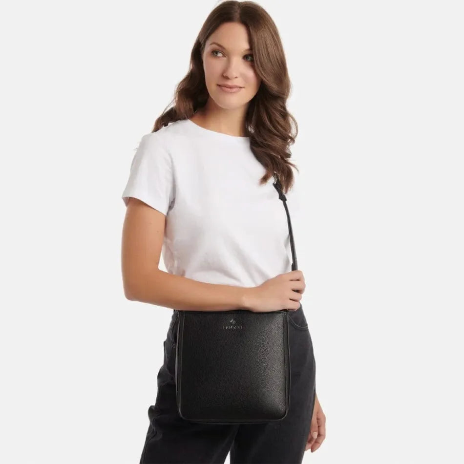 Comment bien choisir et porter le sac à main pour femme Comment bien choisir et porter le sac à main pour femme